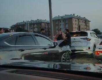 Цепная авария на аэропортовском шоссе
