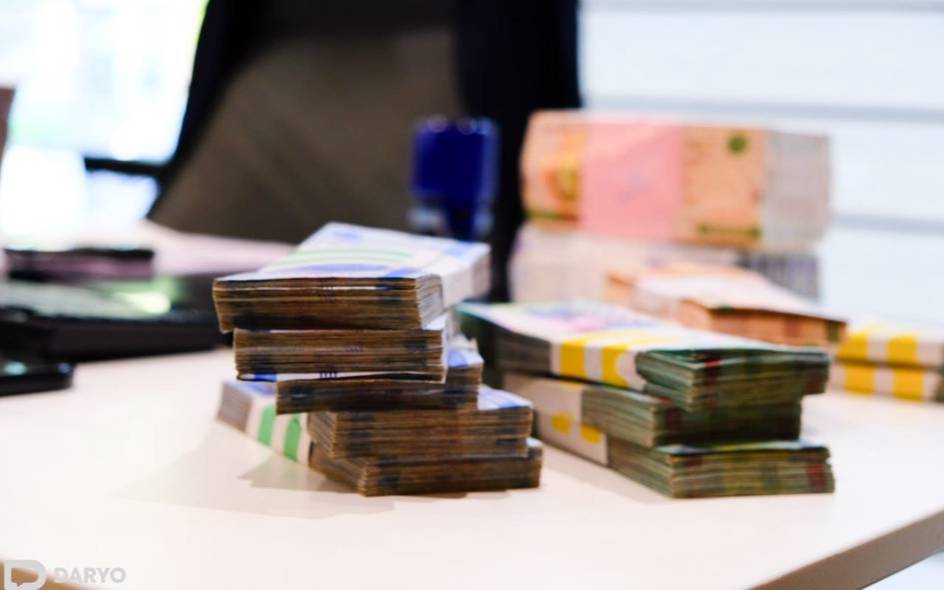 Из бюджета похитили 643,2 млрд сумов. К преступлению причастны сотрудники Налогового комитета и «Узбекнефтегаза» В ходе доследственной проверки, проведённой совместно с Управлением комплаенса и противодействия коррупции Налогового комитета, было установлено, что должностные лица Налогового комитета, Налогового управления Бухарской области, "Узбекнефтегаз", а также нескольких компаний вступили в преступный сговор.