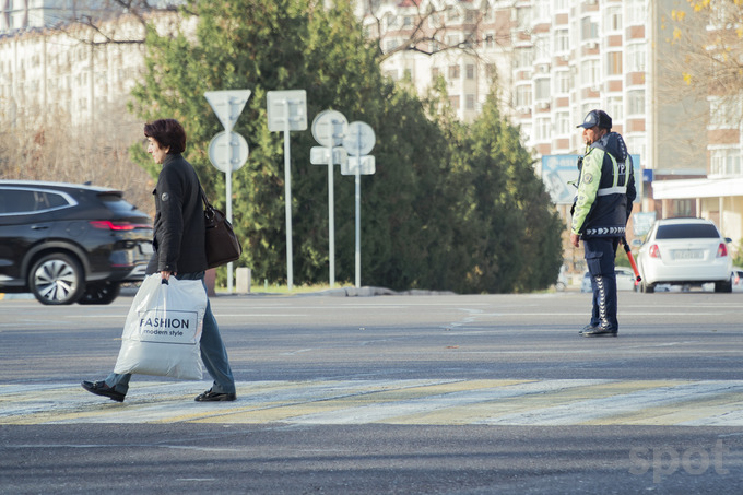 Олий Мажлис приступил к рассмотрению проекта закона об изъятии авто у нарушителей ПДД
