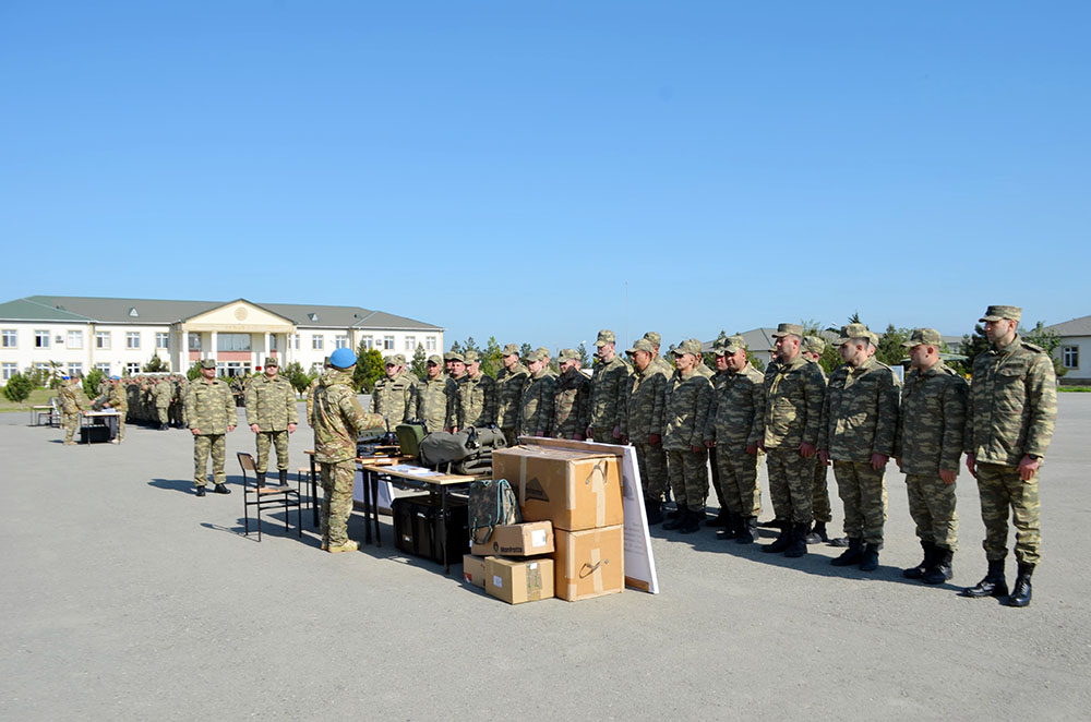 Минобороны Азербайджана проводит учебные сборы с военнообязанными (ФОТО)